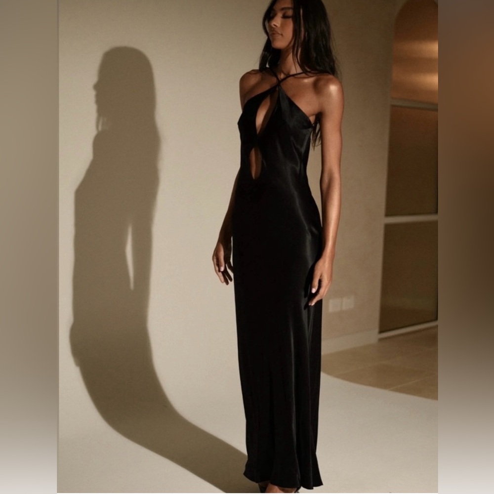 Satin cut out maxi dress. Black. Only used once. Size XS. Brand: MESHKI.